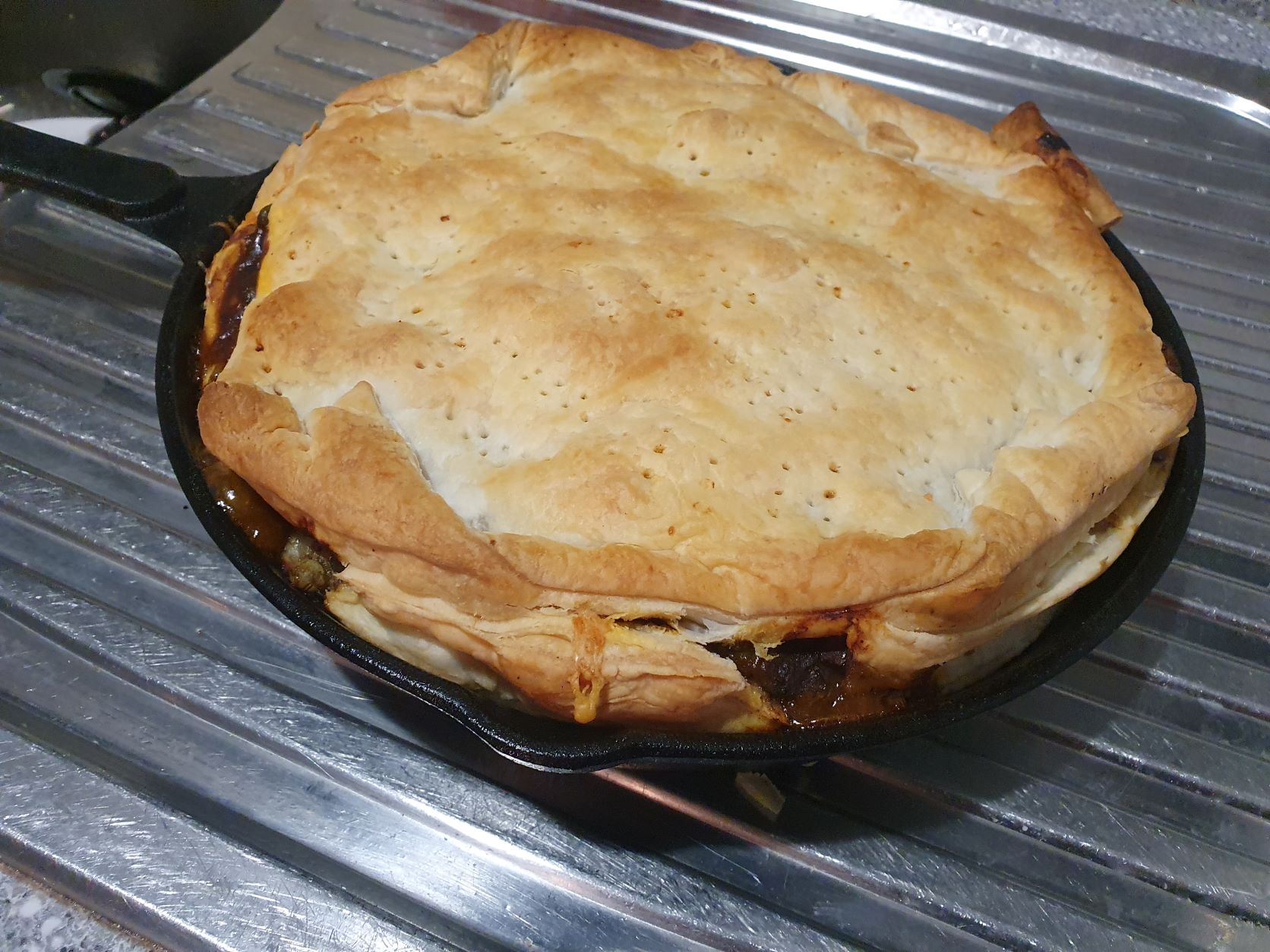 Name:  mutton pie.jpg
Views: 219
Size:  299.6 KB