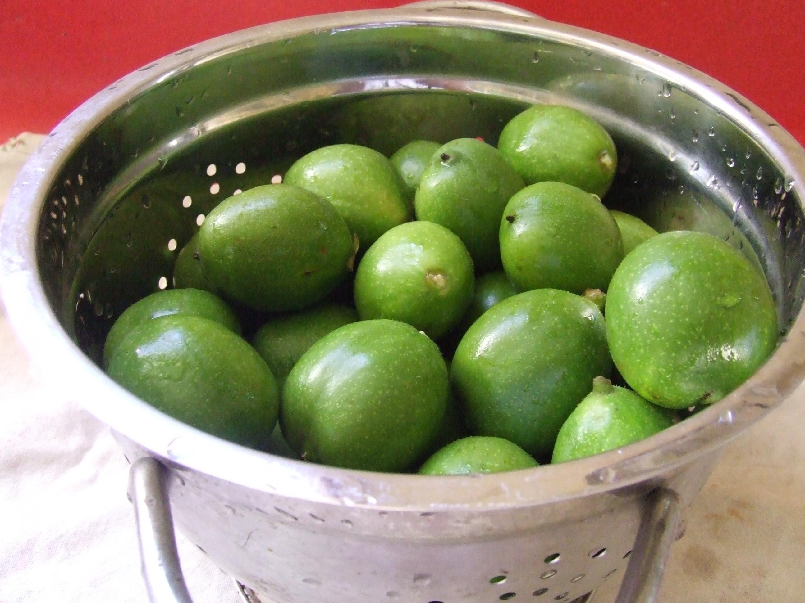 Name:  liqueur de noix.jpg
Views: 674
Size:  449.9 KB