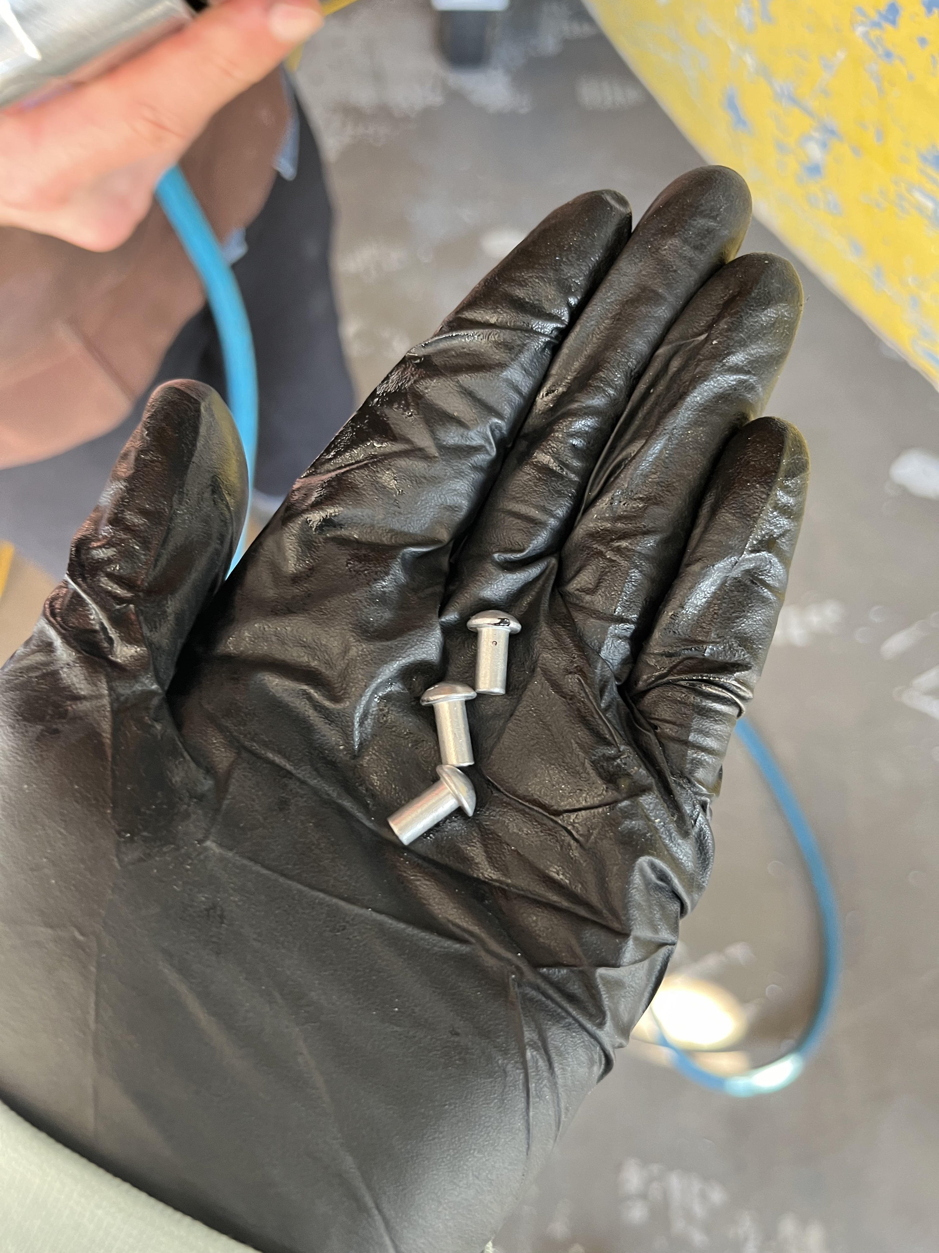 Name:  solid rivets.jpg
Views: 466
Size:  2.50 MB