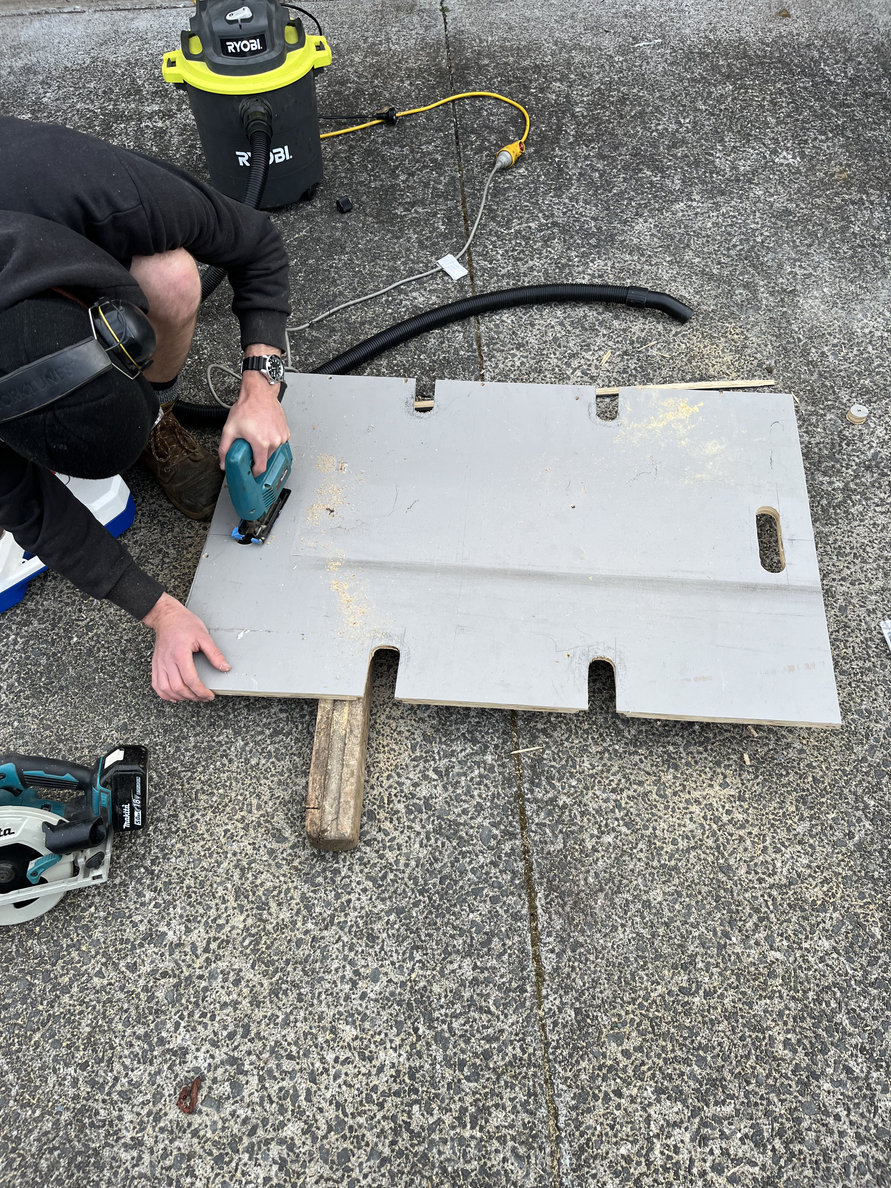 Name:  making floor.jpg
Views: 69
Size:  5.72 MB