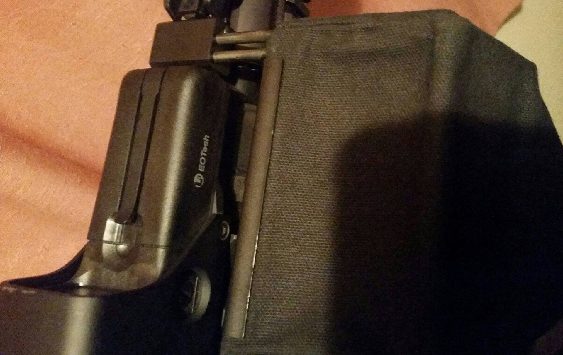 Name:  Eotech clip.jpg
Views: 842
Size:  224.0 KB