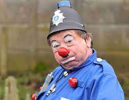 Name:  clown.jpg
Views: 423
Size:  6.7 KB