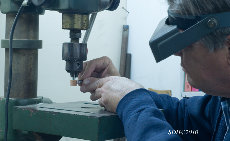 Name:  00236-hand-grinding-.jpg
Views: 704
Size:  359.3 KB