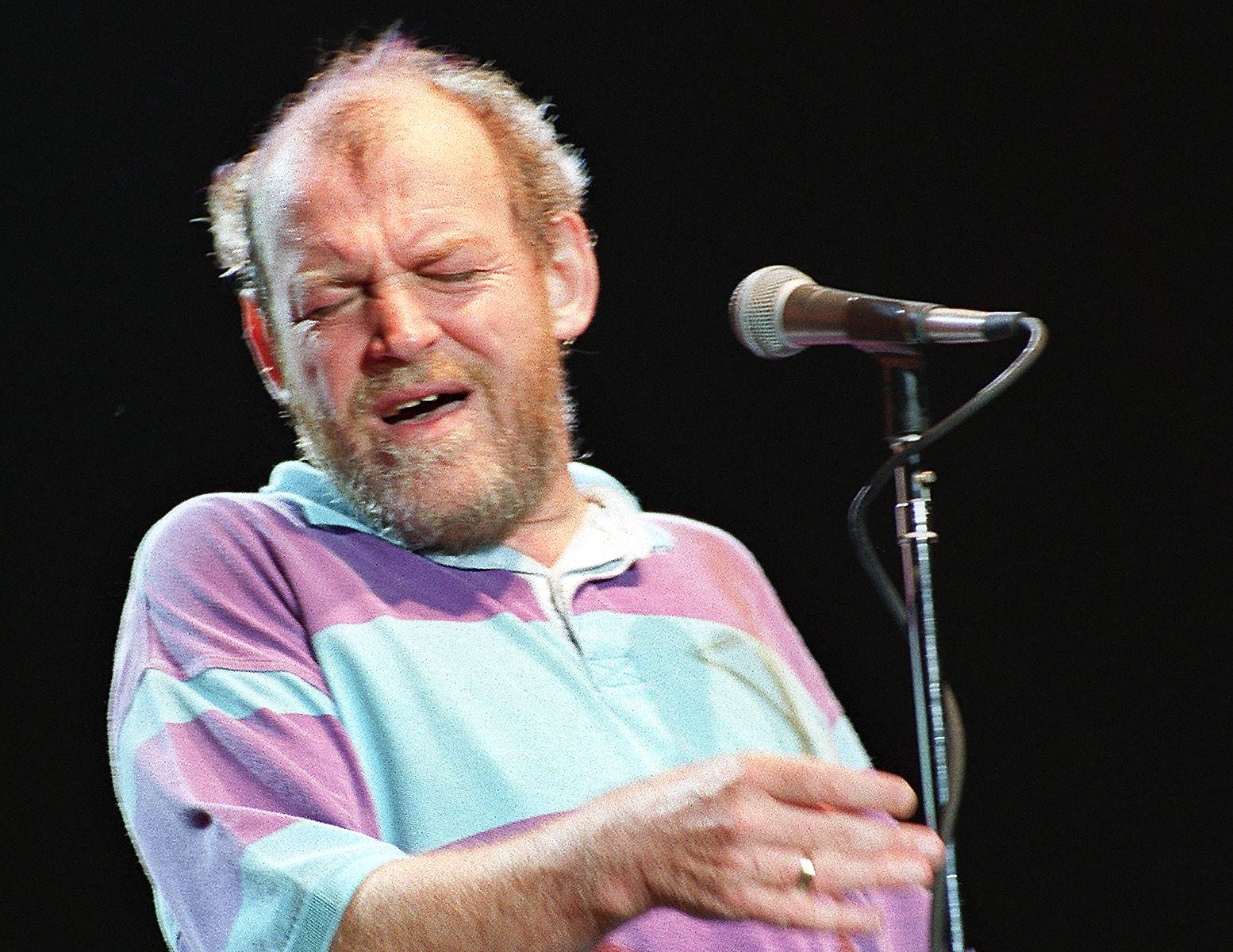 Name:  Joe-Cocker-dies.jpg
Views: 597
Size:  349.3 KB