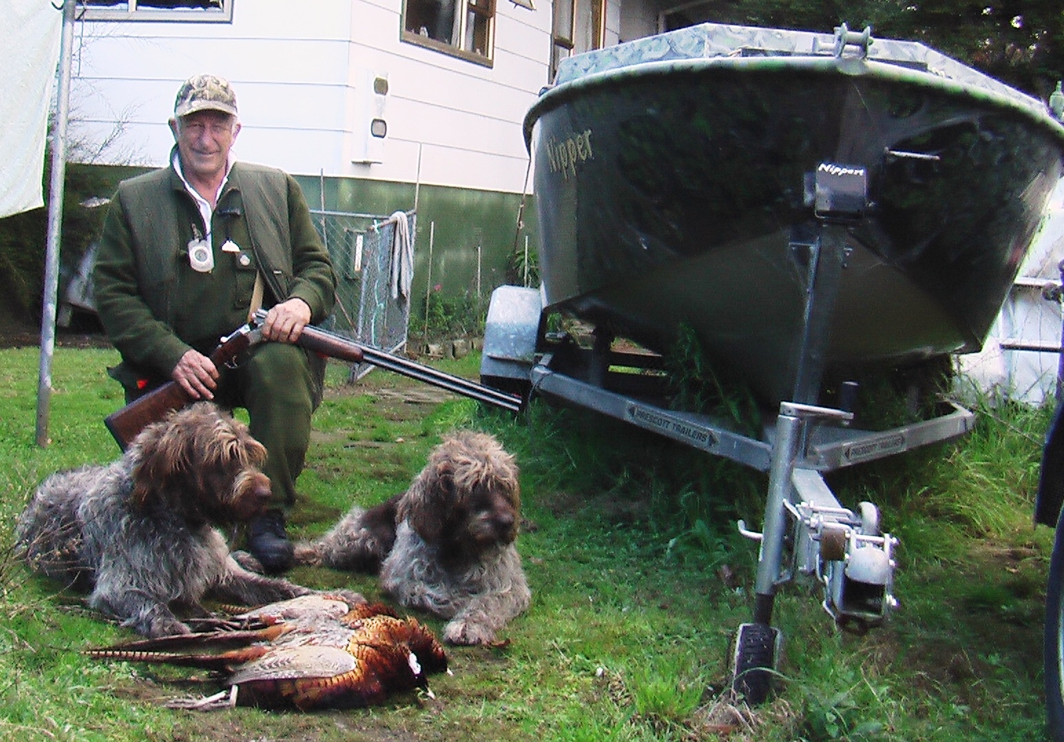 Name:  June 2014 Burl n Woody n 3 nice roosters 066.JPG
Views: 472
Size:  648.5 KB