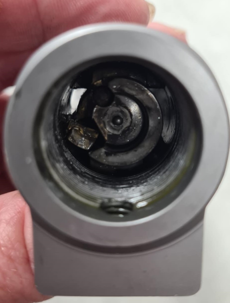 Name:  bolt2.jpg
Views: 274
Size:  142.2 KB